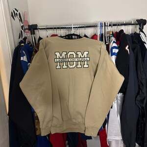 Vintage Hanes Lambda Chi Alpha Mom Embroidered Tan Crewneck Sweatshirt